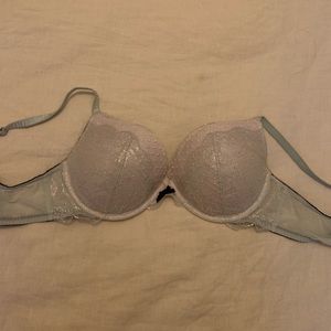*will sell all 3 VS bras in my closet for $18* OBO